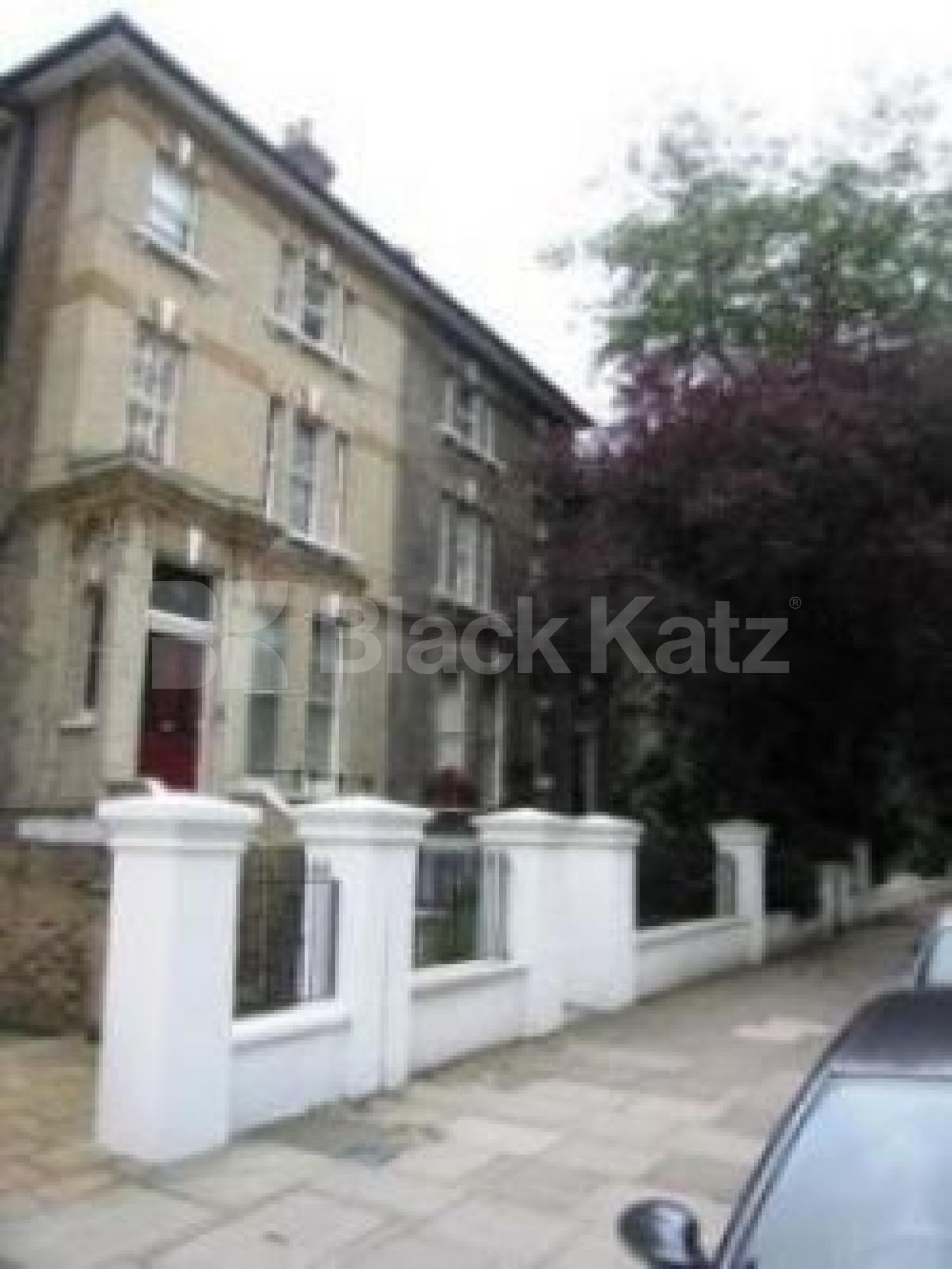			New Instruciton, 2 Bedroom, 1 bath, 1 reception Flat			 Kings Henrys Road, BELSIZE PARK NW3 NW3